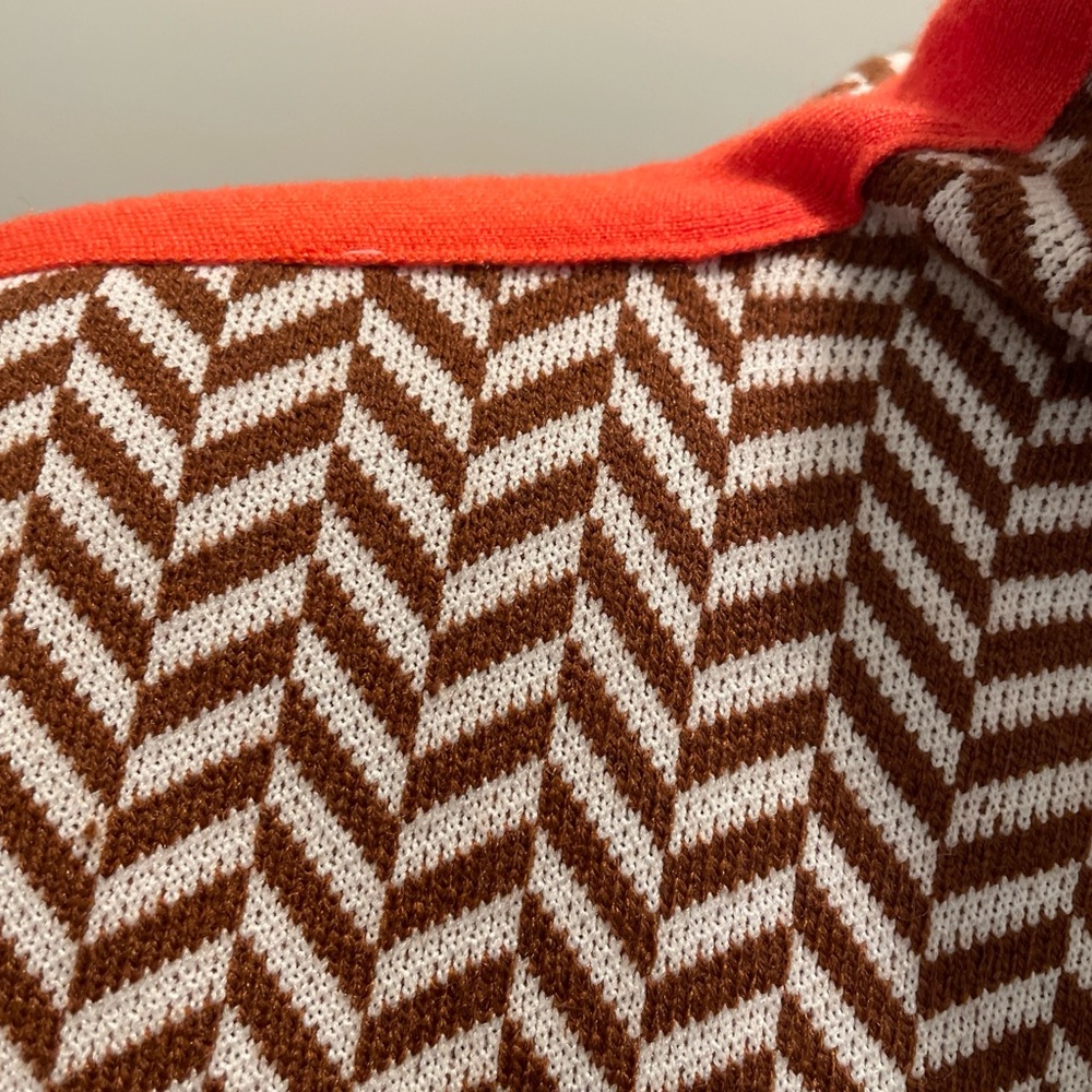 Women’s Pullover Sweater Size S Brown White Orange HighNeck Classic Herringbone - Picture 3 of 11